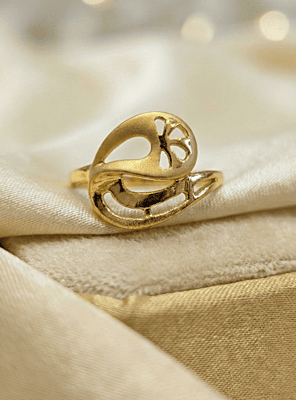 18 kt gold sprial ring