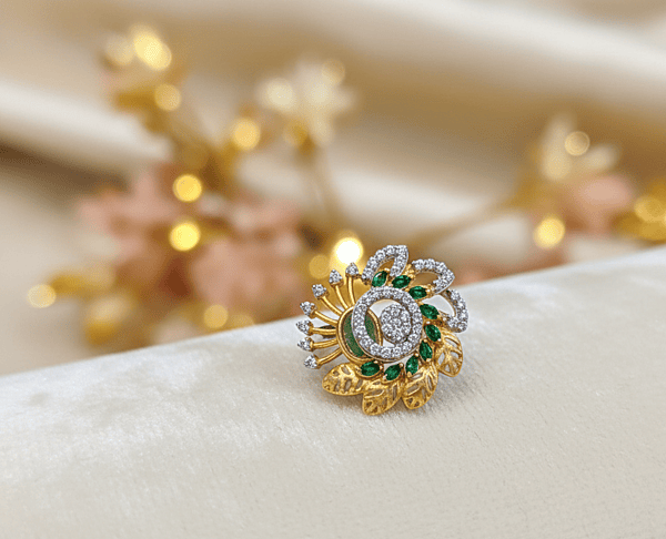 18 kt gold leaves ring