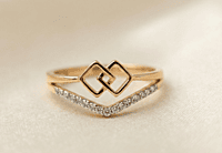 18 kt rose gold arch ring