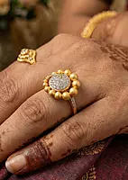18 kt gold balls ring