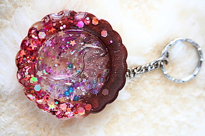 ROUND TYPE 2 SHAKER KEYCHAIN