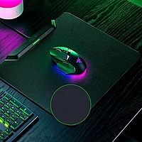 Razer HyperFlux V2 Wireless Charging Mouse Pad Hard Edition (Medium) – PowerPlay Surface