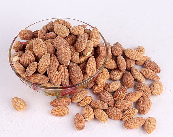 ROASTED SALTED ALMONDS