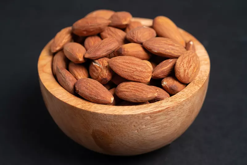 Premium Sonora Almonds (Sanora Badam)