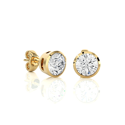 Tara Crown Glow – Halo Diamond Studs