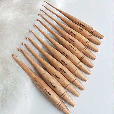 Wooden Crochet Hooks Modal 106 Set of 11 Wooden Crochet Hooks Modal 106 Set of 11