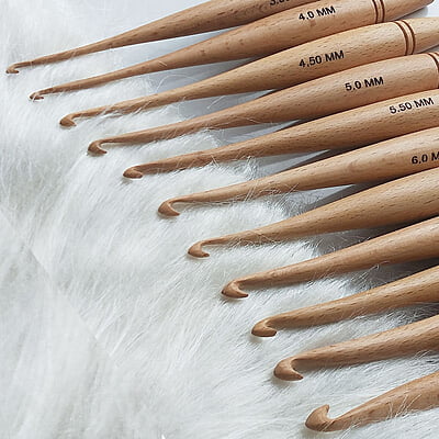 Wooden Crochet Hooks Modal 106 Set of 11 Wooden Crochet Hooks Modal 106 Set of 11