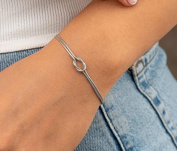 Silver Knot Bracelet