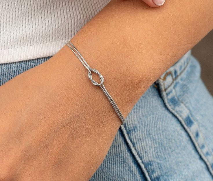 Silver Knot Bracelet