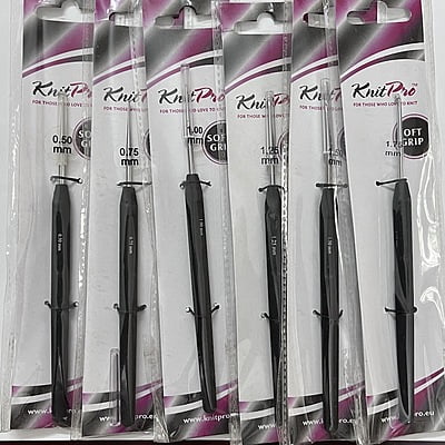 Single ended steel crochet hook Single ended steel crochet hook