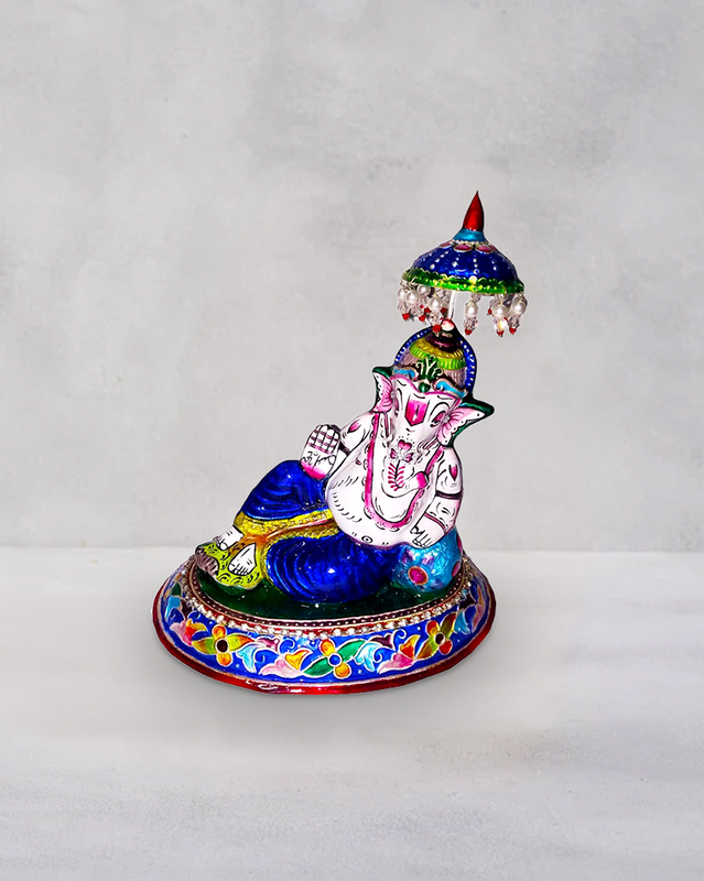 Sleeping Ganesha with Gulabi Meenakari