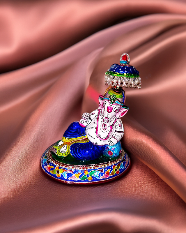 Sleeping Ganesha with Gulabi Meenakari