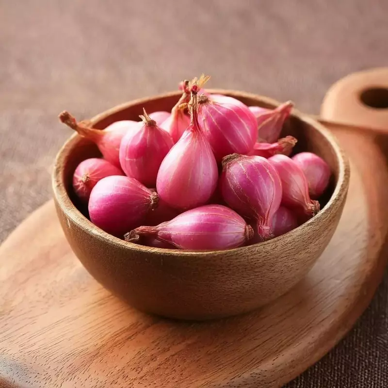 Small Onion சின்ன வெங்காயம்