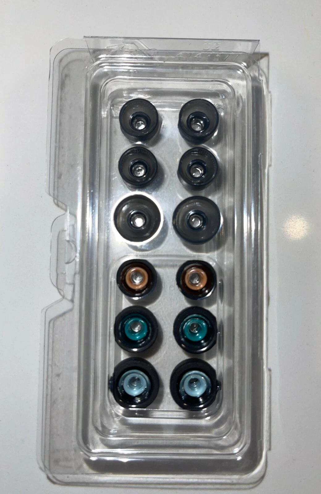 Sony Earbud Tips, 3 Pairs (L/M/S) Replacement Eartips for LinkBuds S, WF-1000XM4, Soft, Comfortable – Black