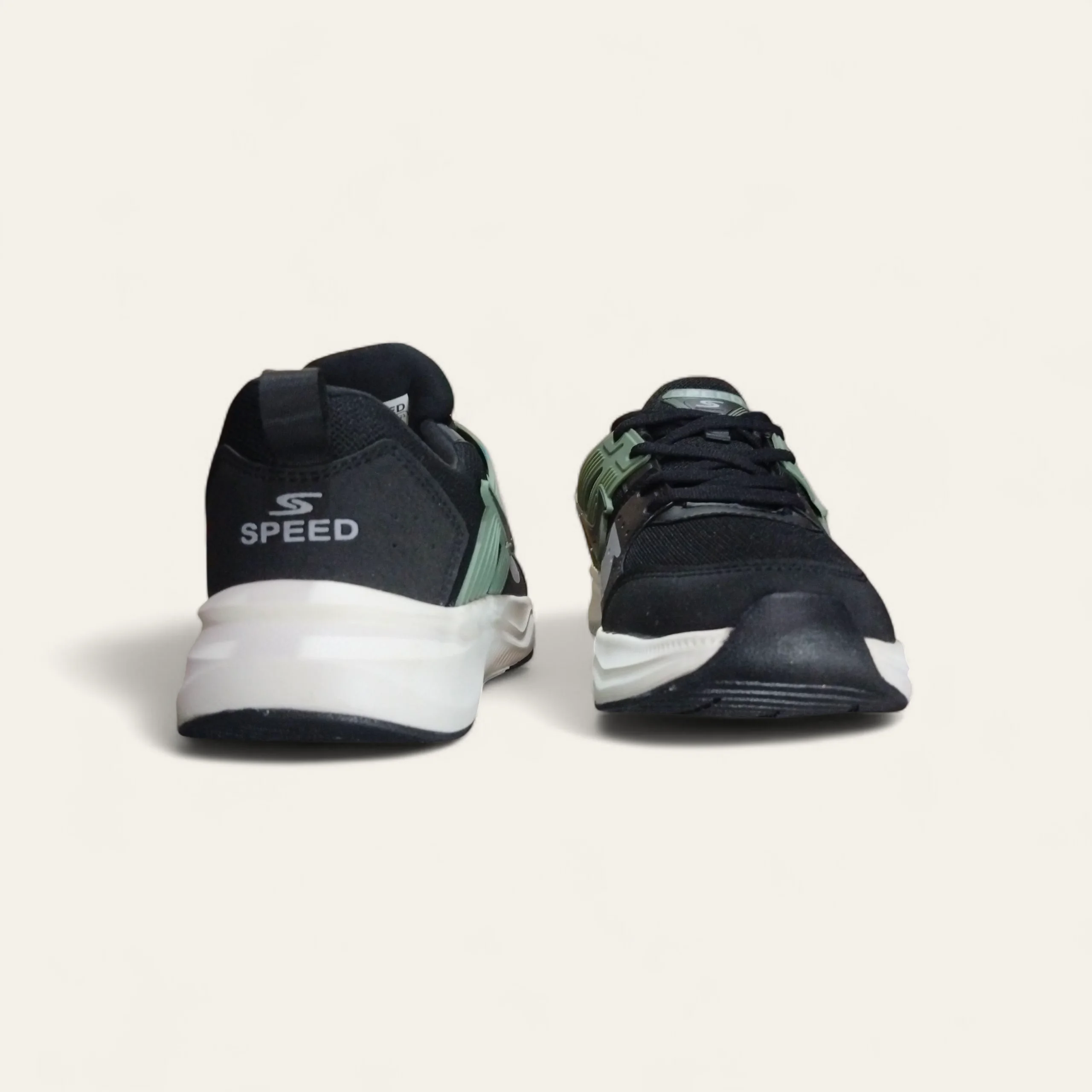 Speed Soldier Black/Pista - Men's Sports Shoes