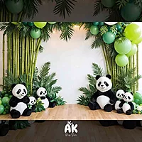 Loveable Pandas
