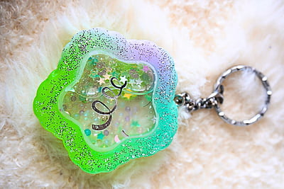 STAR TYPE 2 SHAKER KEYCHAIN