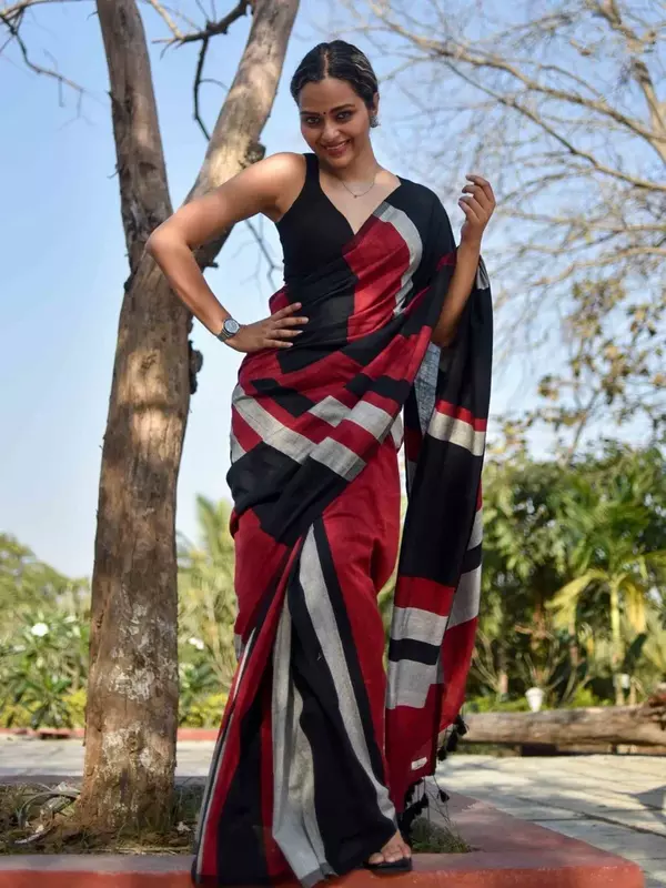 Falguni ( Khadi cotton sarees )