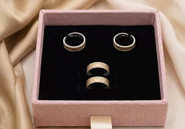 925 Silver Gold-Glazed Enamel Toe Rings Pair