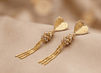 18 kt Gold Heart Tassel Drop Earrings