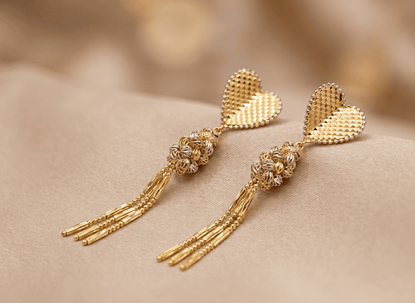 18 kt Gold Heart Tassel Drop Earrings