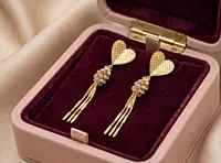 18 kt Gold Heart Tassel Drop Earrings