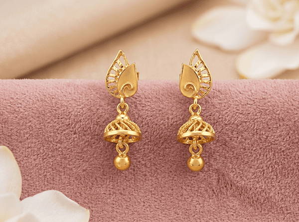 18 kt Gold Aura Leaf Filigree Jhumki