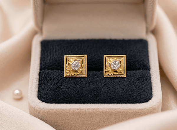 18 kt Gold Aurelia Geometric Flora Studs