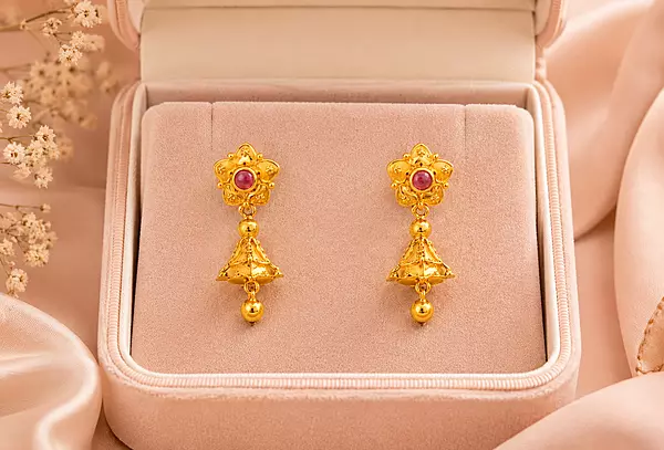 18 kt Gold Crimson Blossom Jhumkis