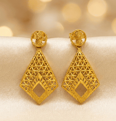 18 kt gold triangle drop earrings