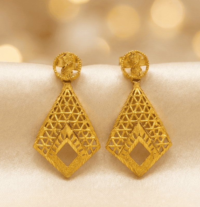 18 kt gold triangle drop earrings