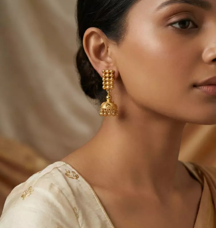 18 kt gold jhumka ball earrings