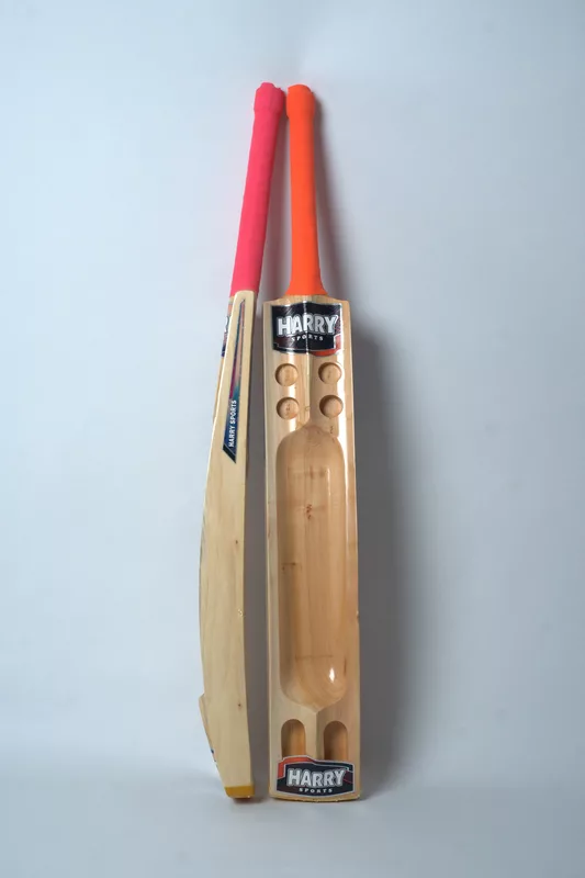 HARRY Bahubali Triple Blade Kashmir Willow Tennis Cricket Bat