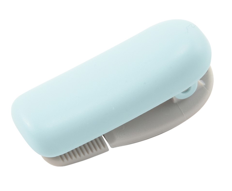 Kokuyo Tape Cutter Karucut Clip for 20-25mm Width Light Blue