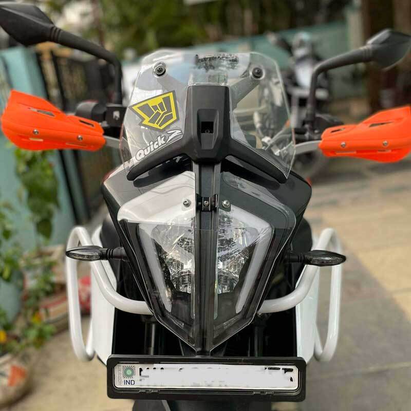 Motoioi Headlight guard without yellow filter for KTM Adventuere 390 Motoioi Headlight guard without yellow filter for KTM Adventuere 390