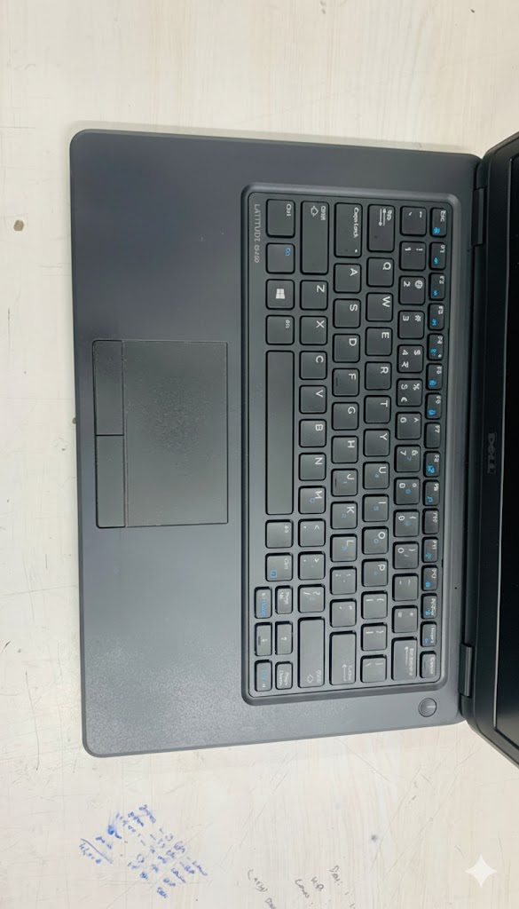 Dell latitude E5450(Refurbished) Dell latitude E5450(Refurbished)