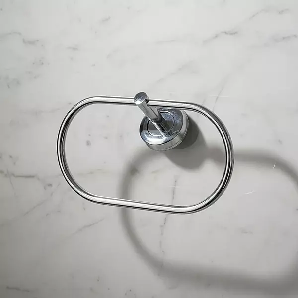 Decoy Wire Towel Ring Concealed Oval BCP