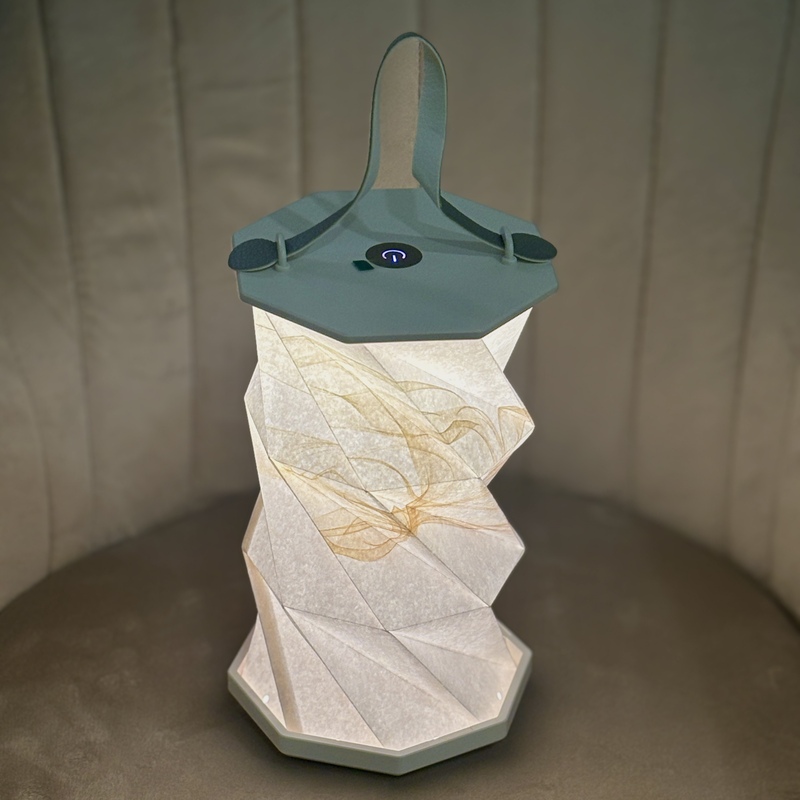 1200mAh Foldable Lamp "Vivid" with Magnetic Closure 1200mAh Foldable Lamp "Vivid" with Magnetic Closure