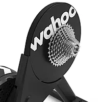 wahoo indoor trainer KICKR CORE 2 with 11 speed cassette