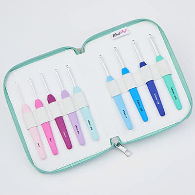 KnitPro Single Ended Crochet Hook Set Deluxe Waves 2.0 KnitPro Single Ended Crochet Hook Set Deluxe Waves 2.0