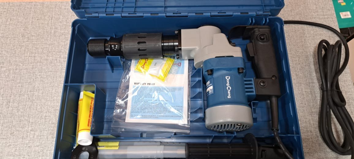 DongCheng Percussion Hammer DZG6S (1050W, 5 Kg) DongCheng Percussion Hammer DZG6S (1050W, 5 Kg)