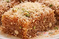 Kunafa halwa vermicelli texture detail