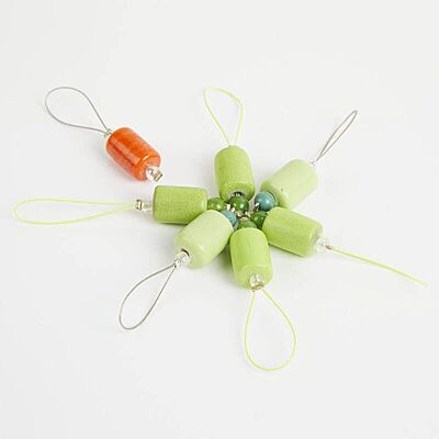 Zooni stitch markers - Holly Zooni stitch markers - Holly
